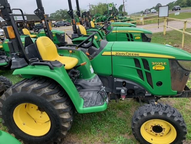 2022 John Deere 3025E Image