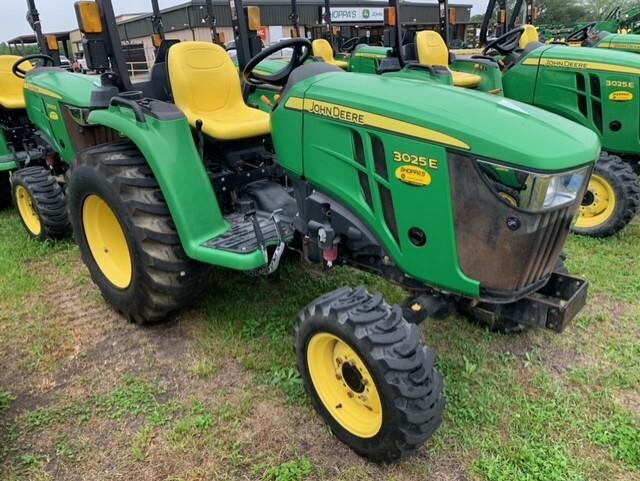 2022 John Deere 3025E Image