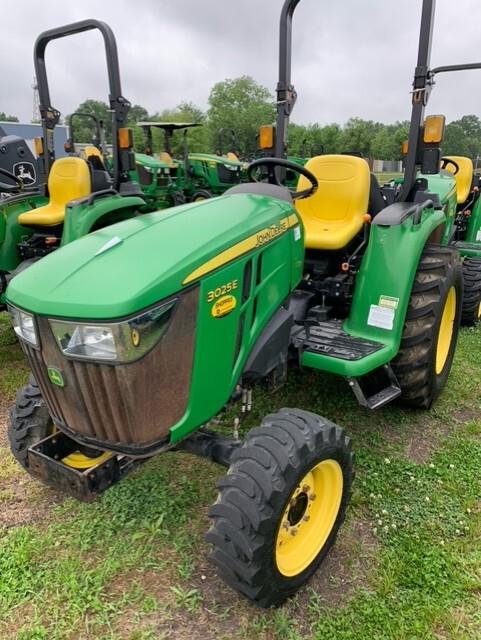 2022 John Deere 3025E Image