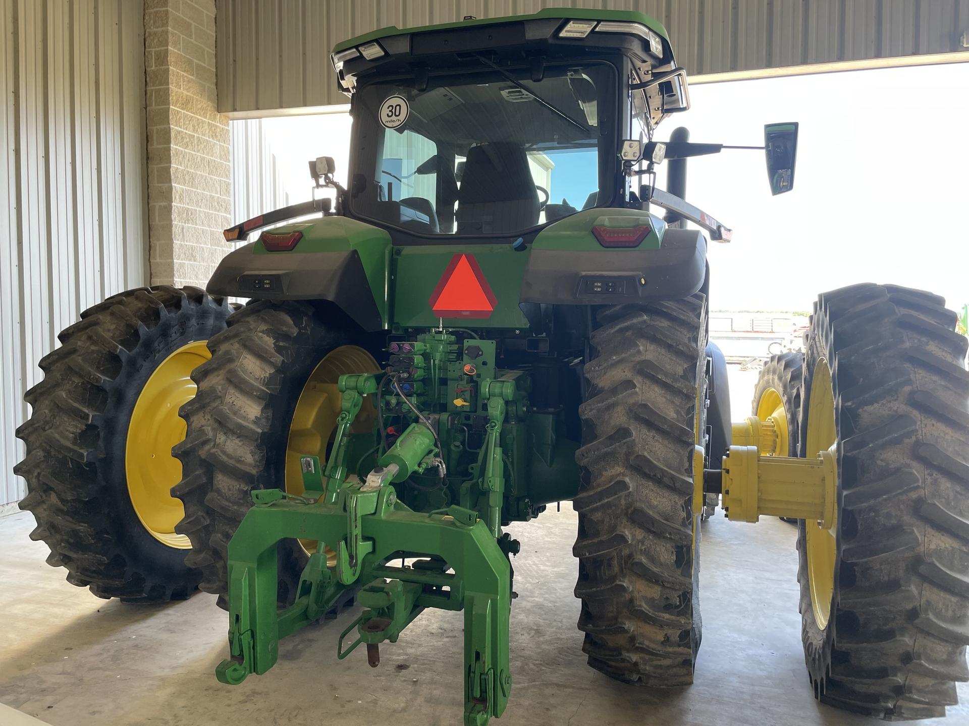 2023 John Deere 8R 310 Image