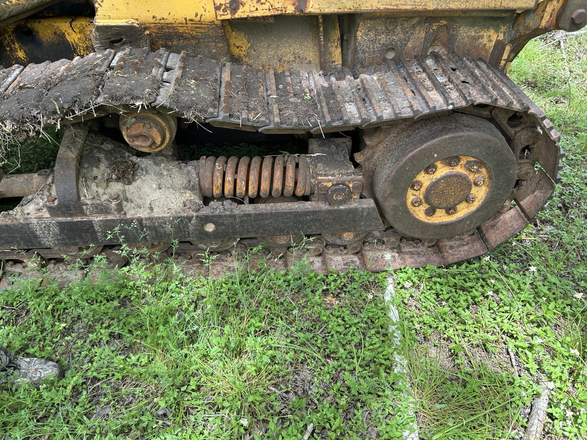 1985 John Deere 555A Image