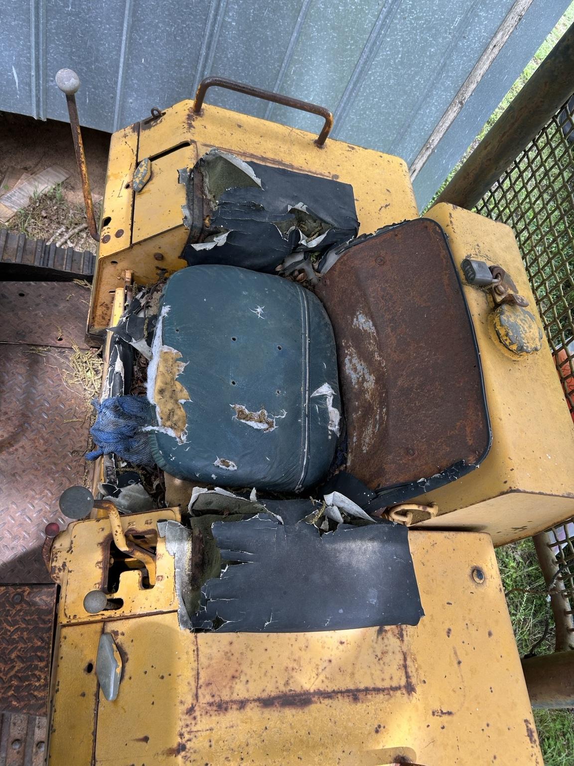 1985 John Deere 555A Image