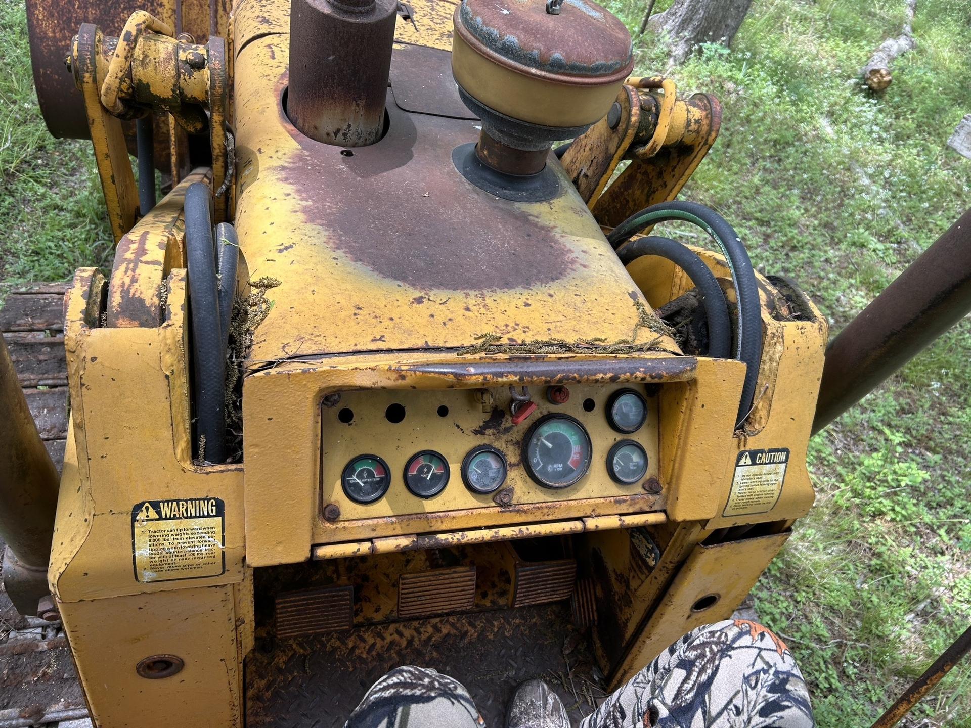1985 John Deere 555A Image