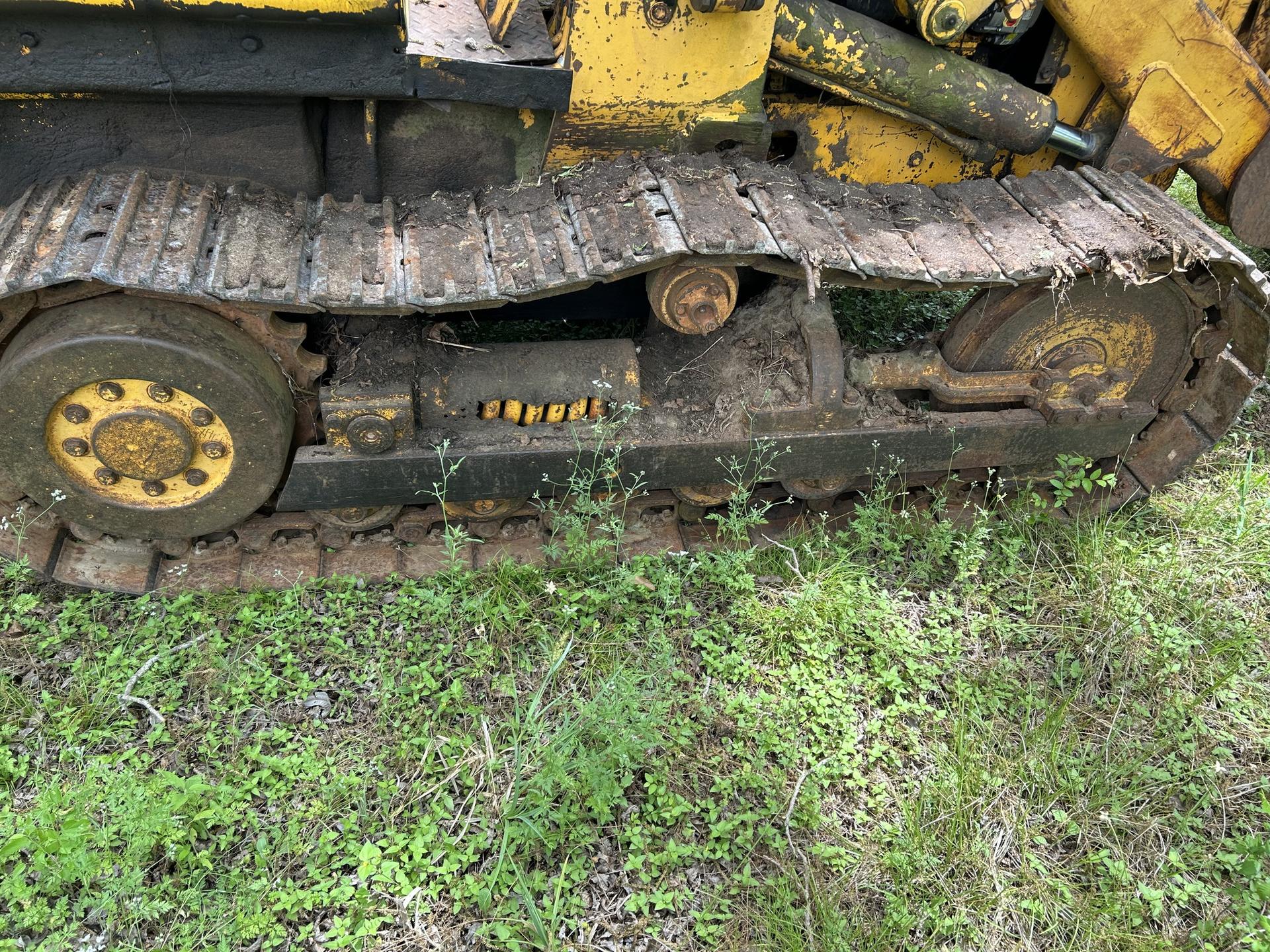 1985 John Deere 555A Image
