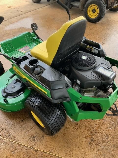 2023 John Deere Z325E Image