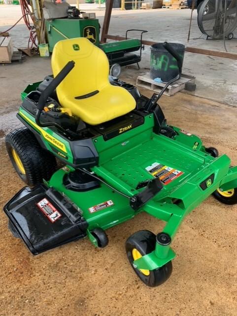 2023 John Deere Z325E Image