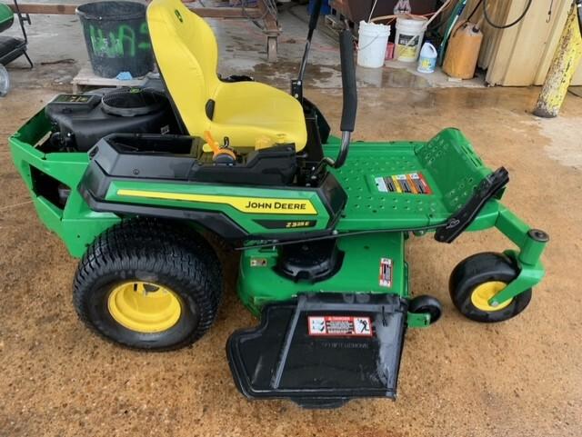 2023 John Deere Z325E Image