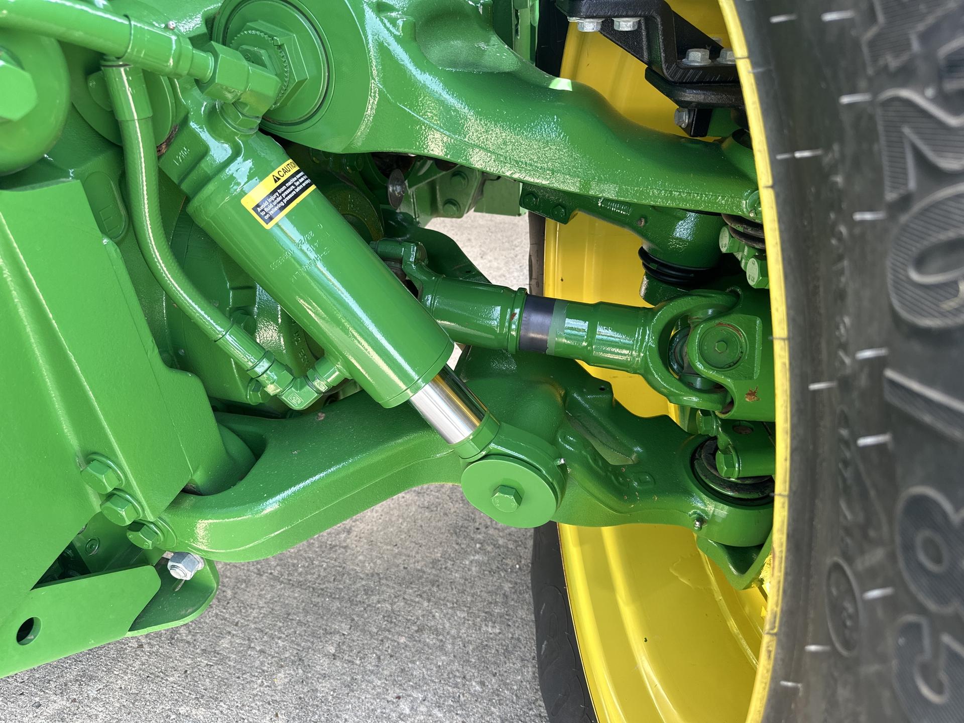 2022 John Deere 8R 250 Image