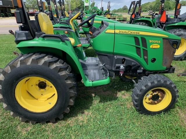 2022 John Deere 3025E Image