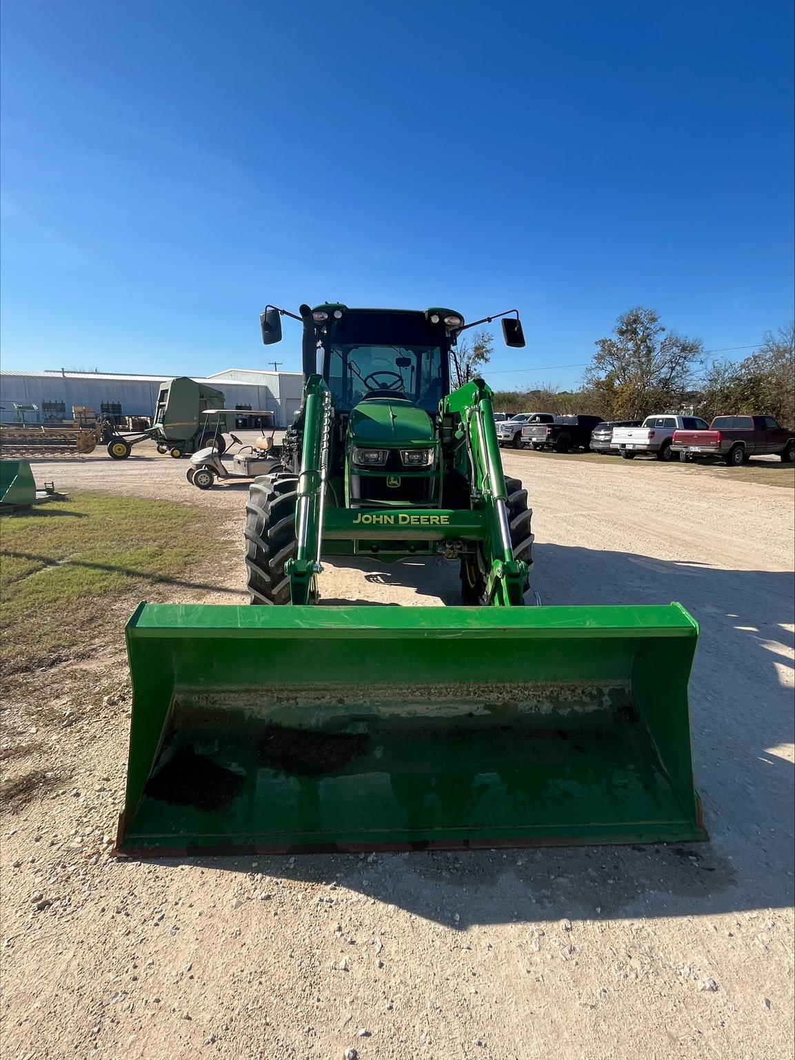 2022 John Deere 5125M Image