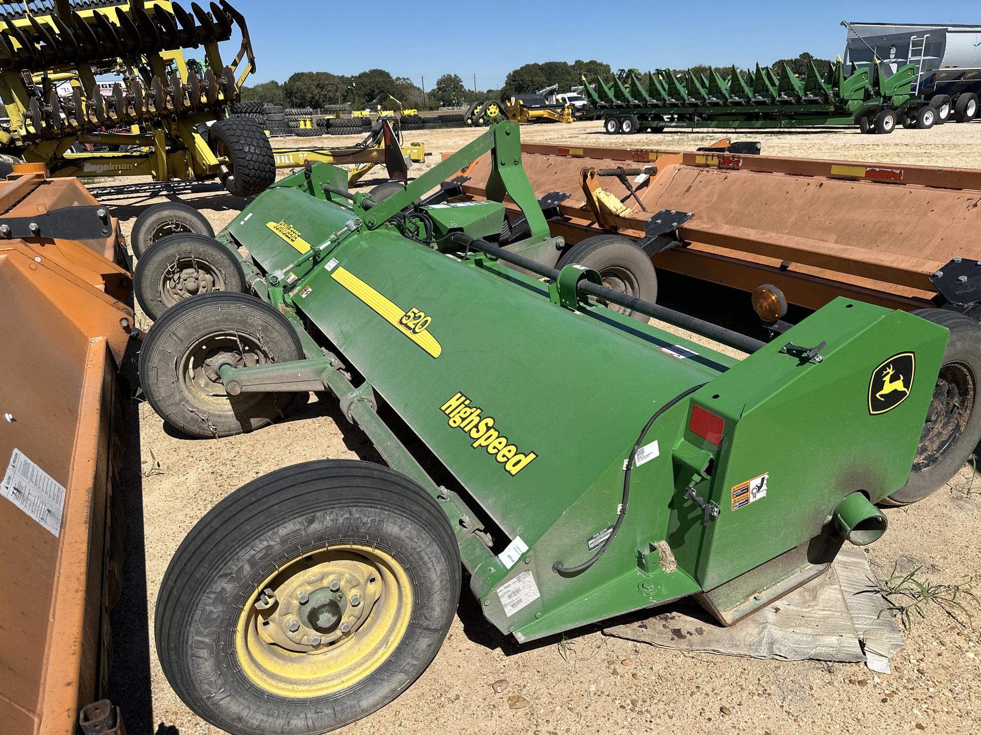 2023 John Deere 520 Image