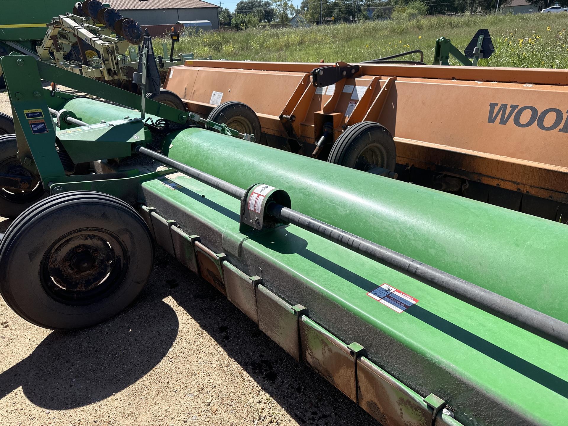 2023 John Deere 520 Image