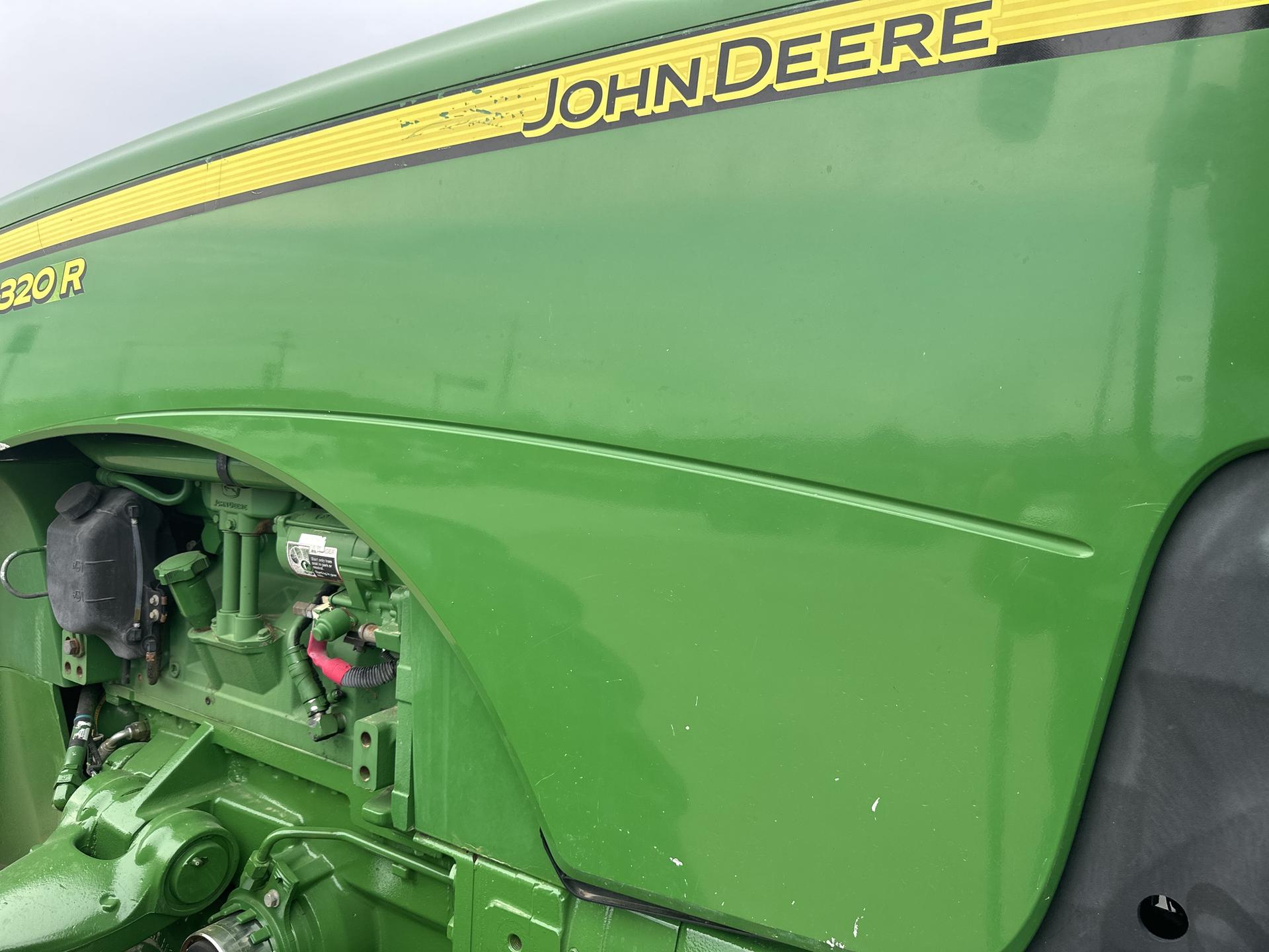 2010 John Deere 8320R Image