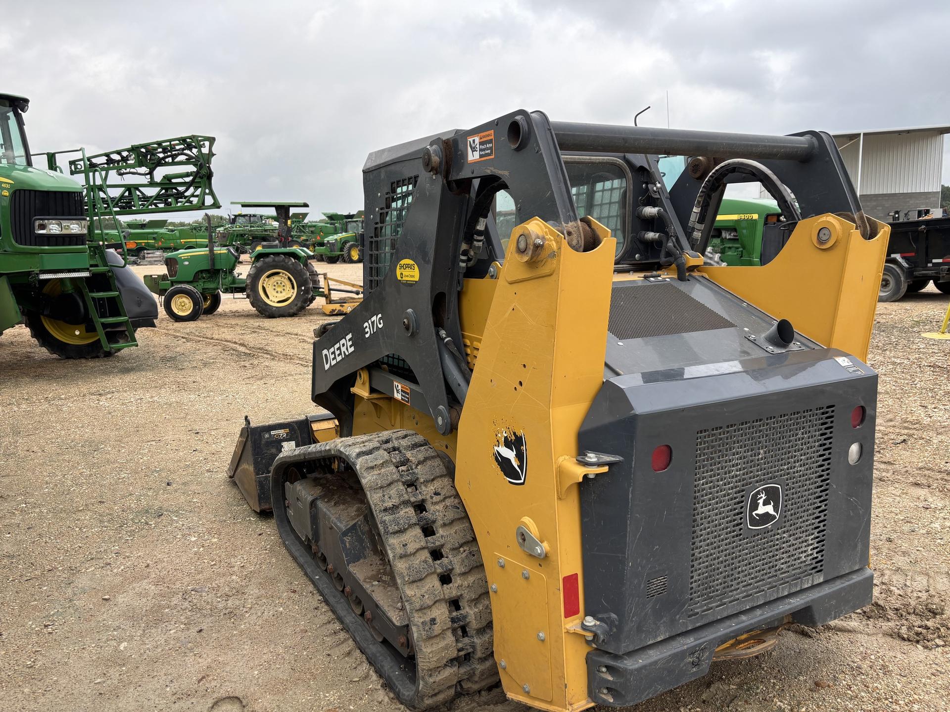 2019 John Deere 317G Image