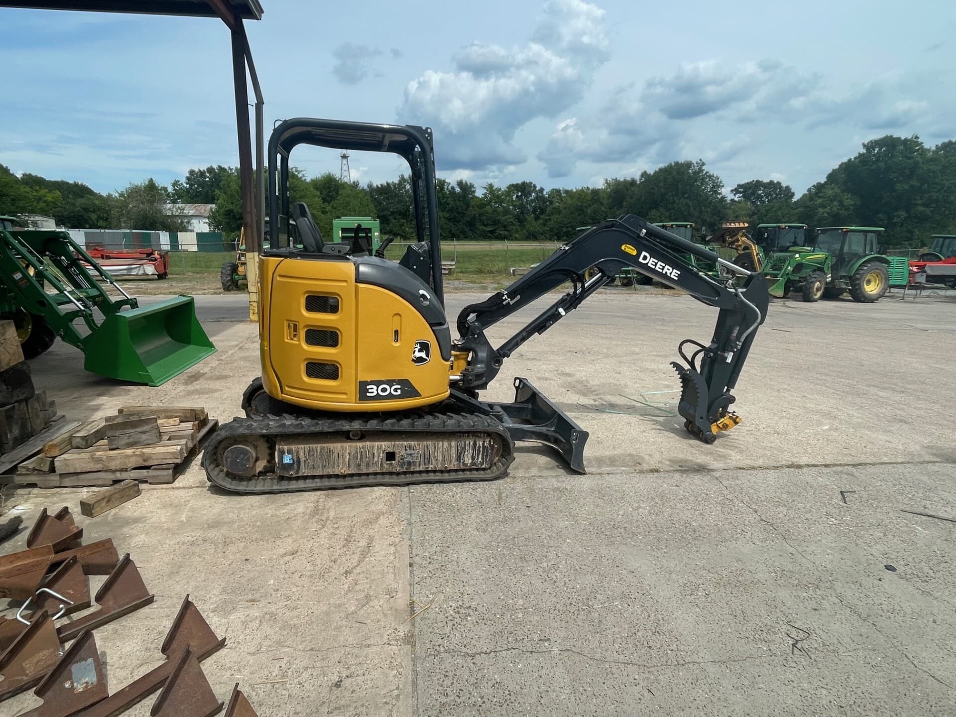 2023 John Deere 30G Image