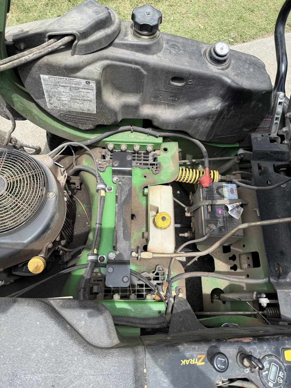 2014 John Deere Z920M Image
