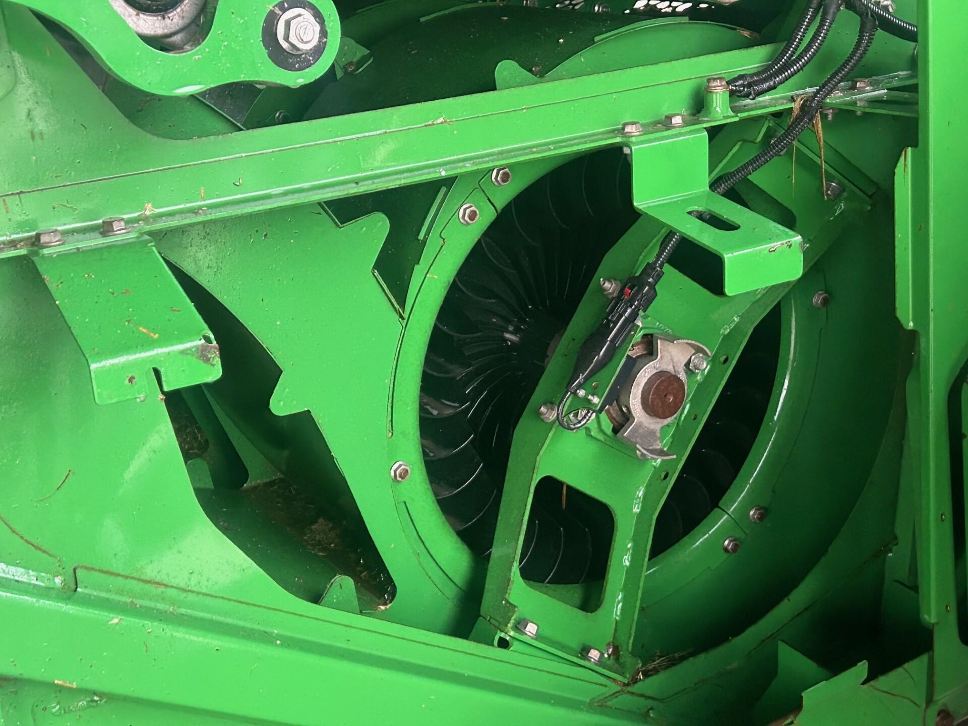 2022 John Deere X9 1100 Image