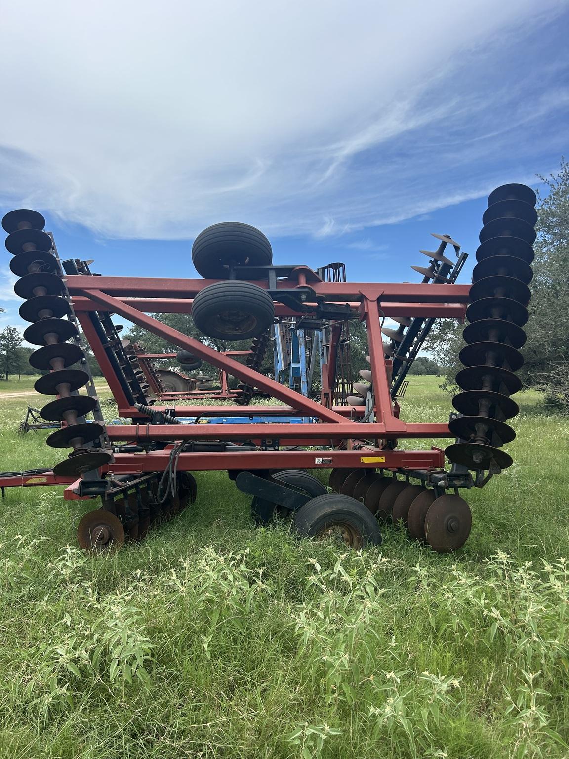 Case IH 340-28 Image