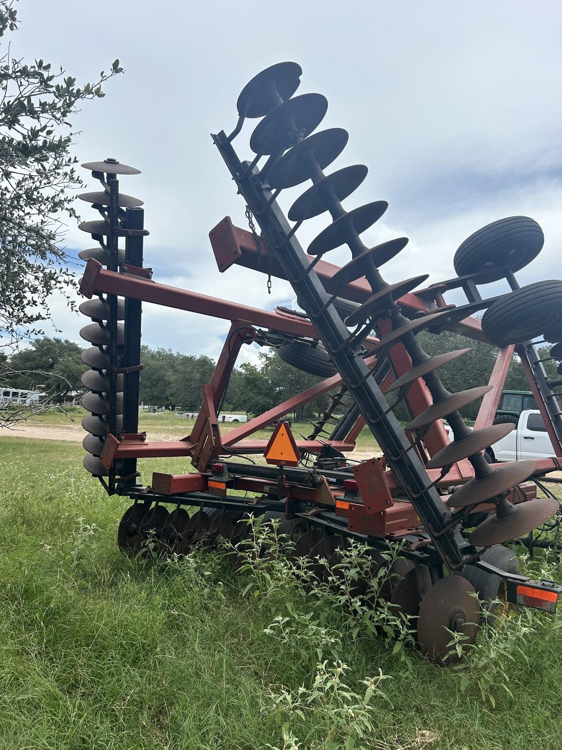 Case IH 340-28 Image