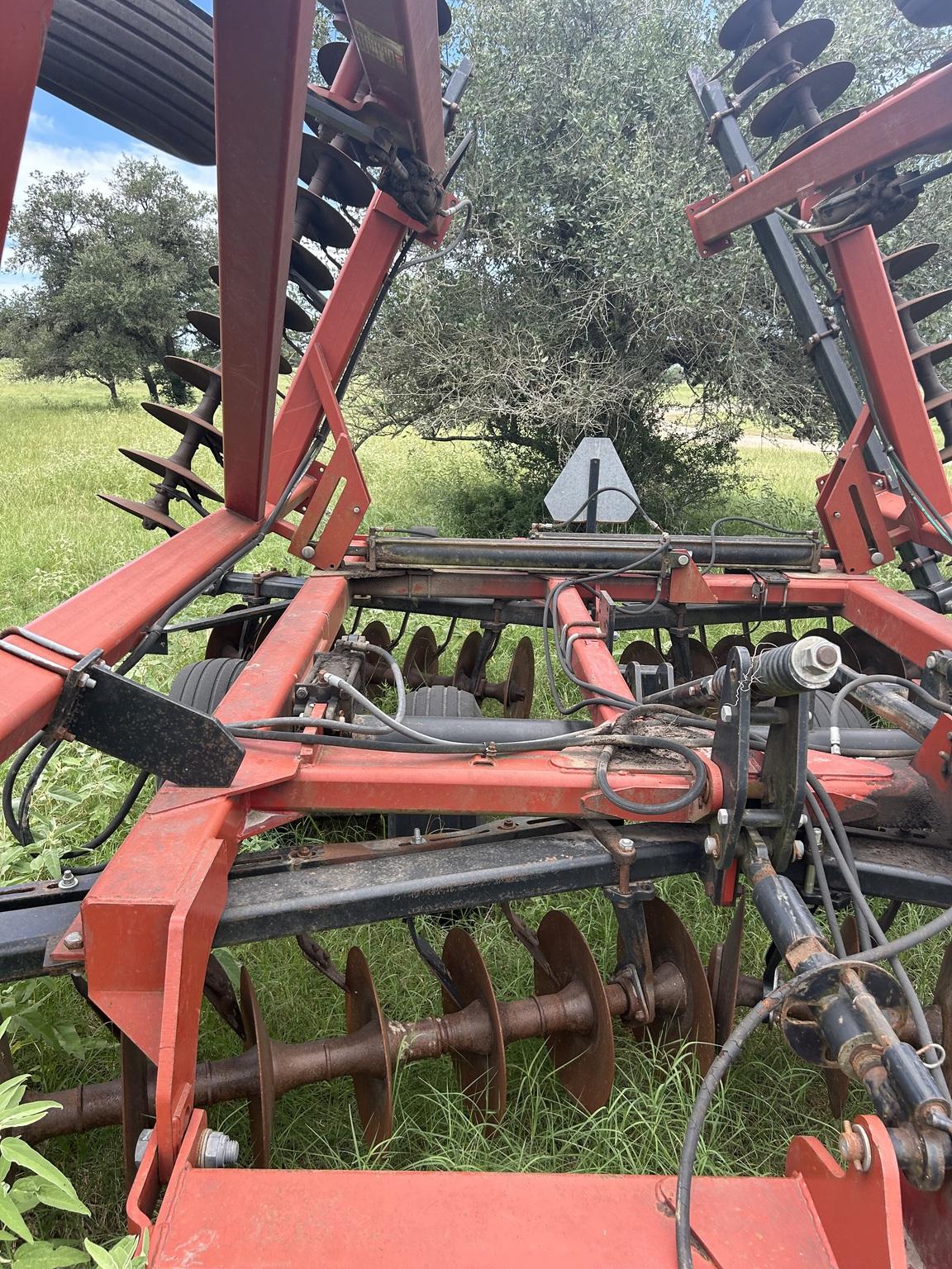 Case IH 340-28 Image