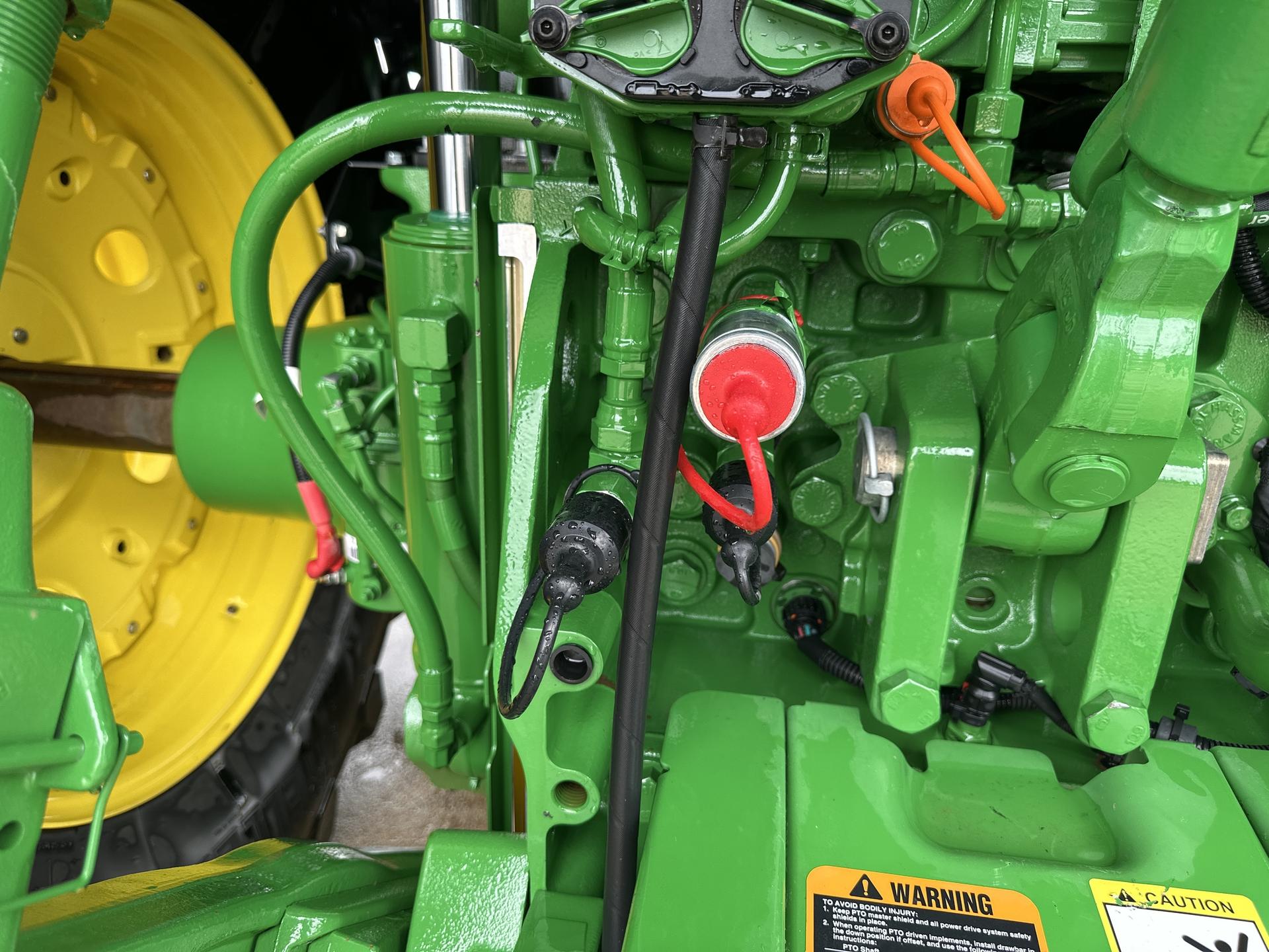 2023 John Deere 7R 230 Image