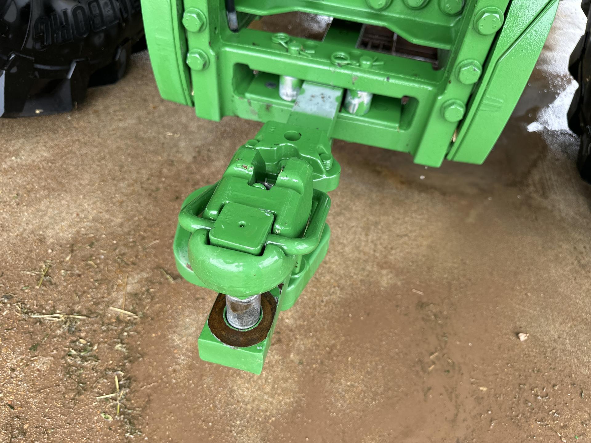 2023 John Deere 7R 230 Image