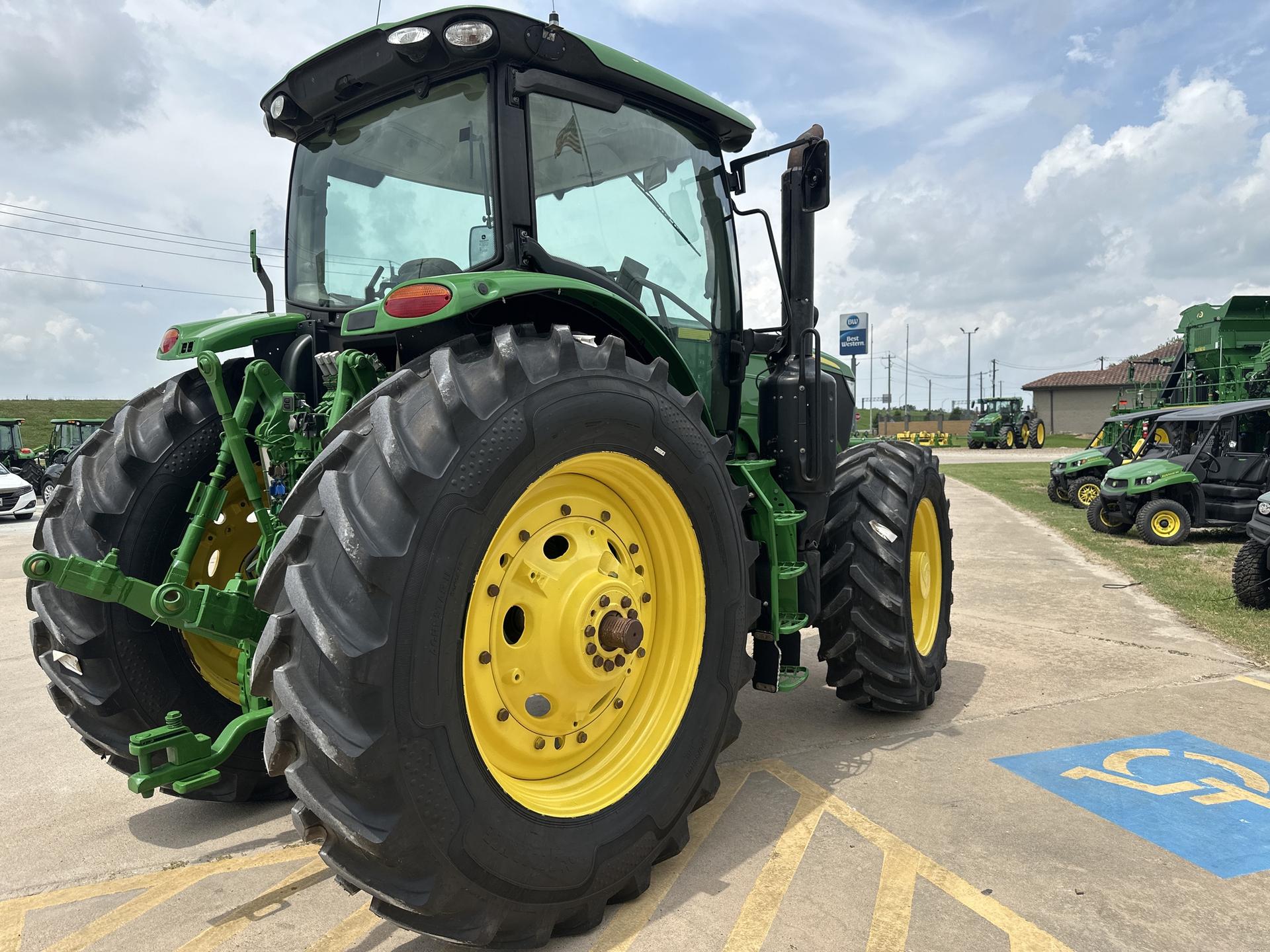 2019 John Deere 6175R Image