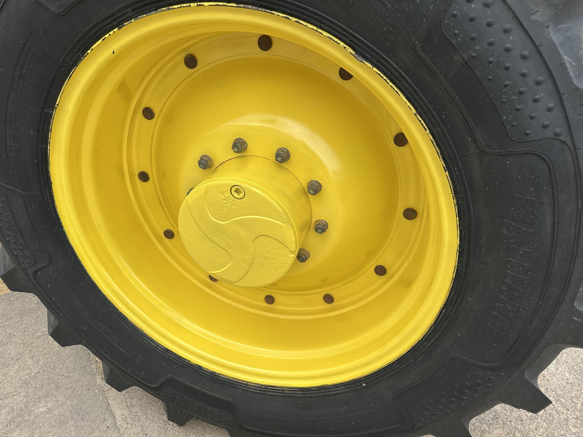 2019 John Deere 6175R Image