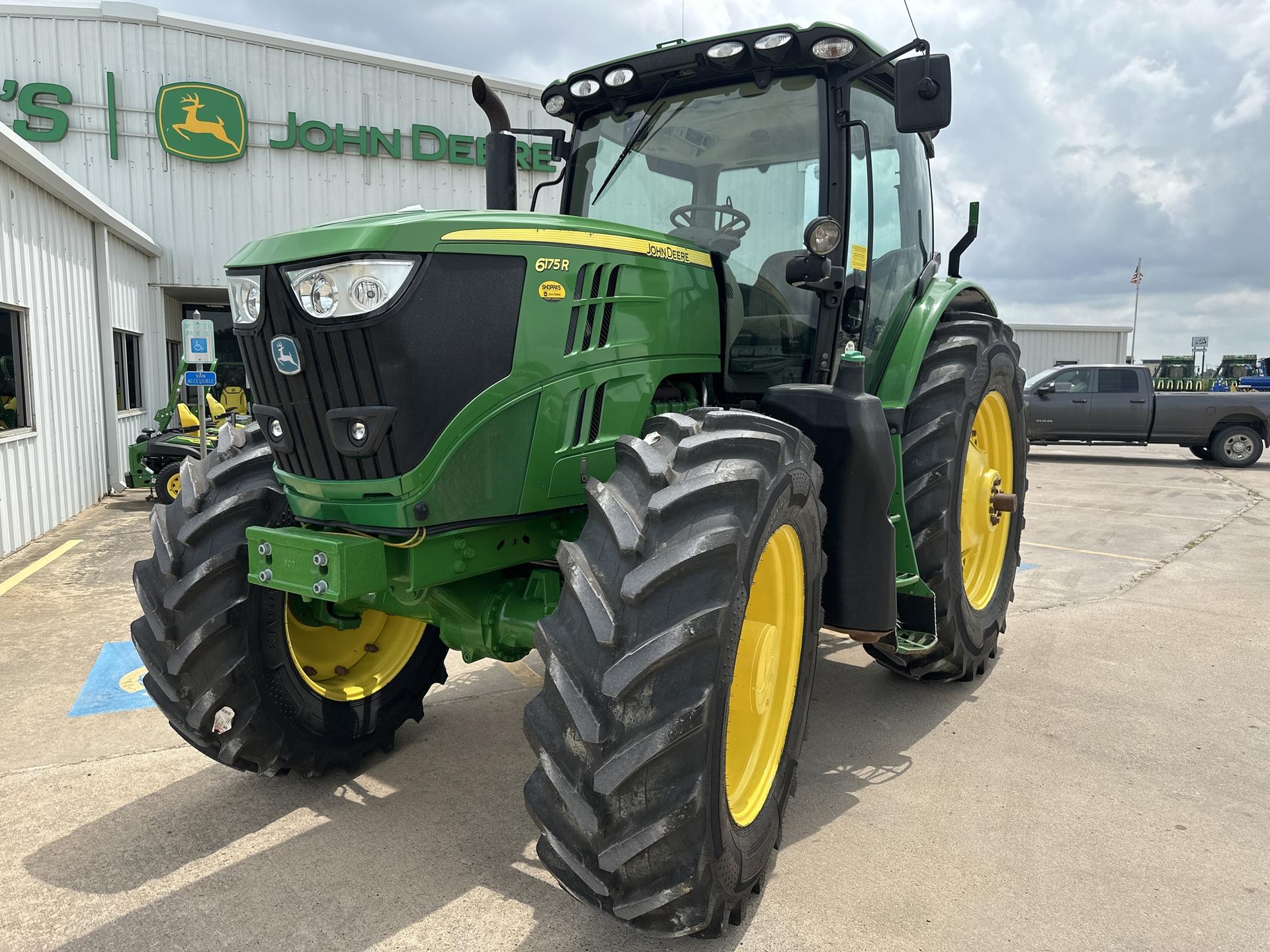2019 John Deere 6175R Image