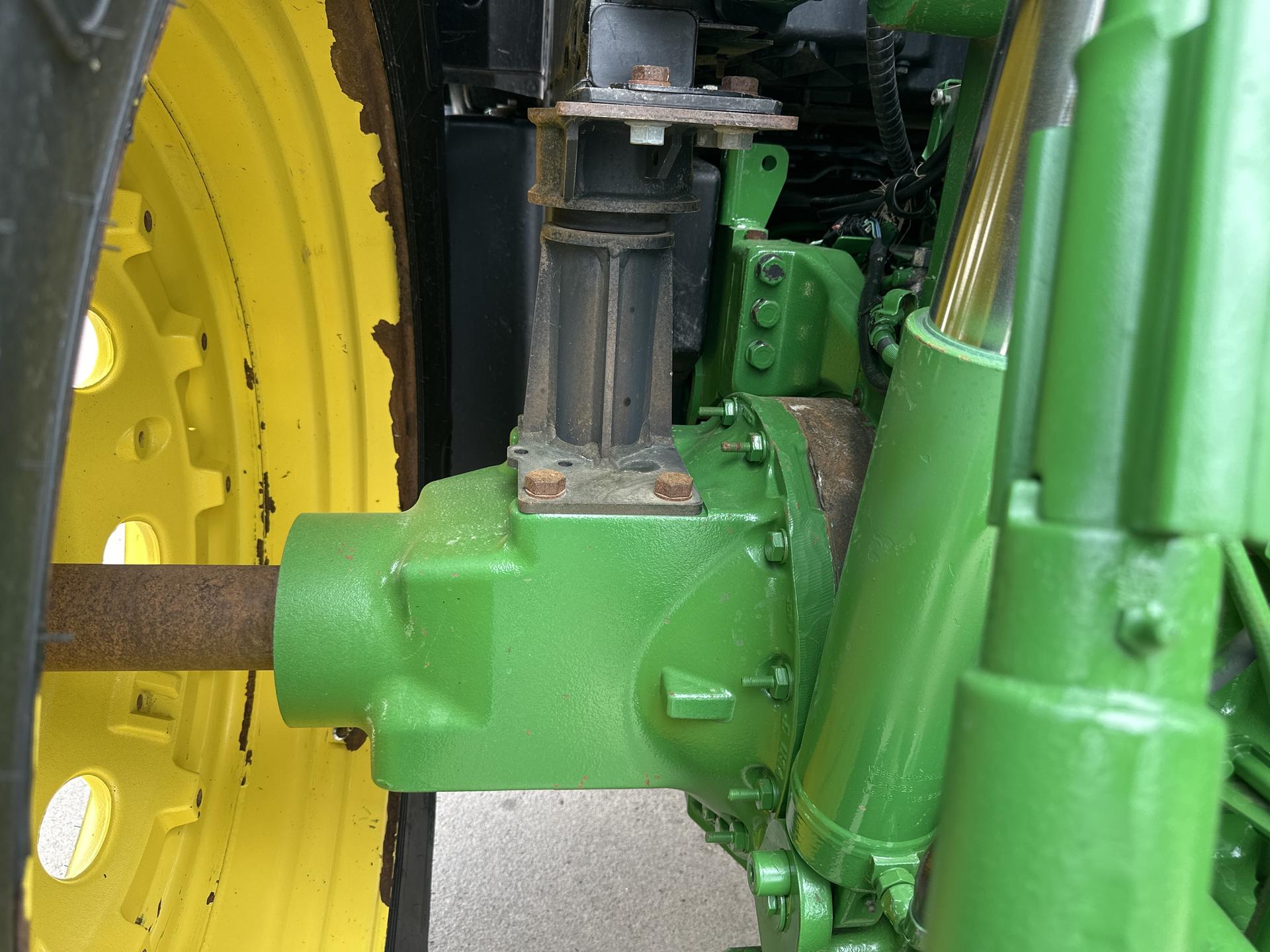 2019 John Deere 6175R Image