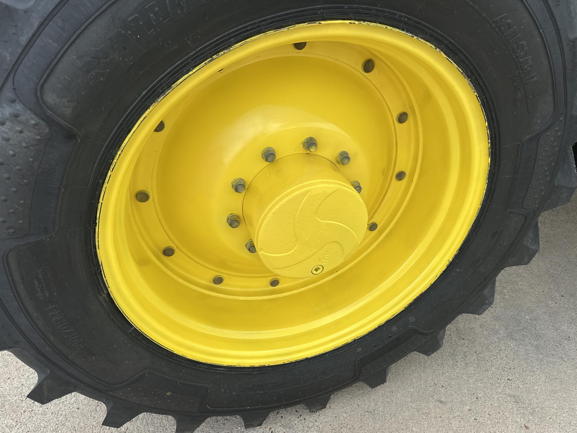 2019 John Deere 6175R Image