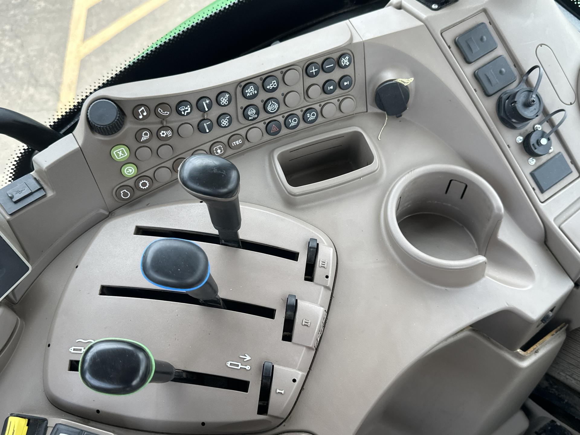 2019 John Deere 6175R Image