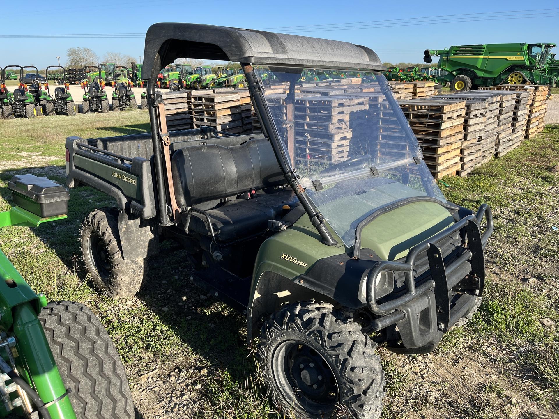2019 John Deere XUV 825M Image
