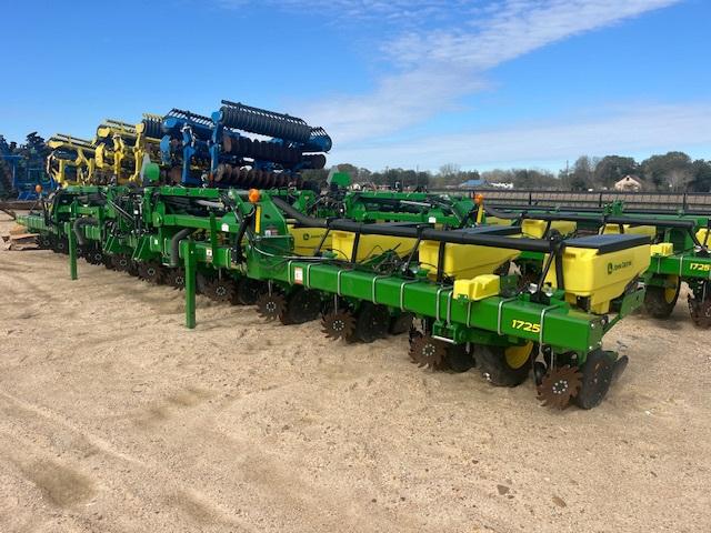 2024 John Deere 1725 Image
