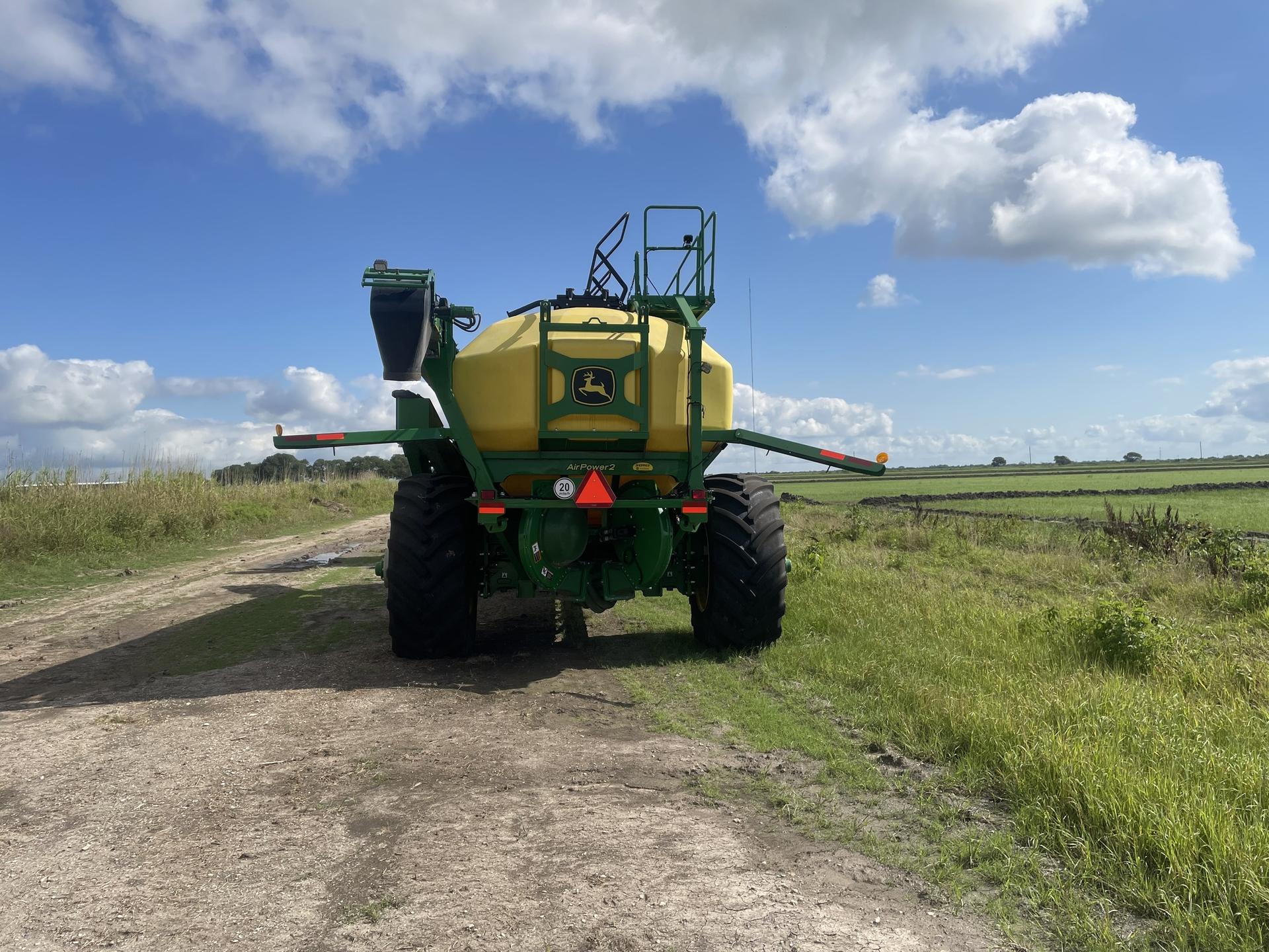 2022 John Deere N560 Image