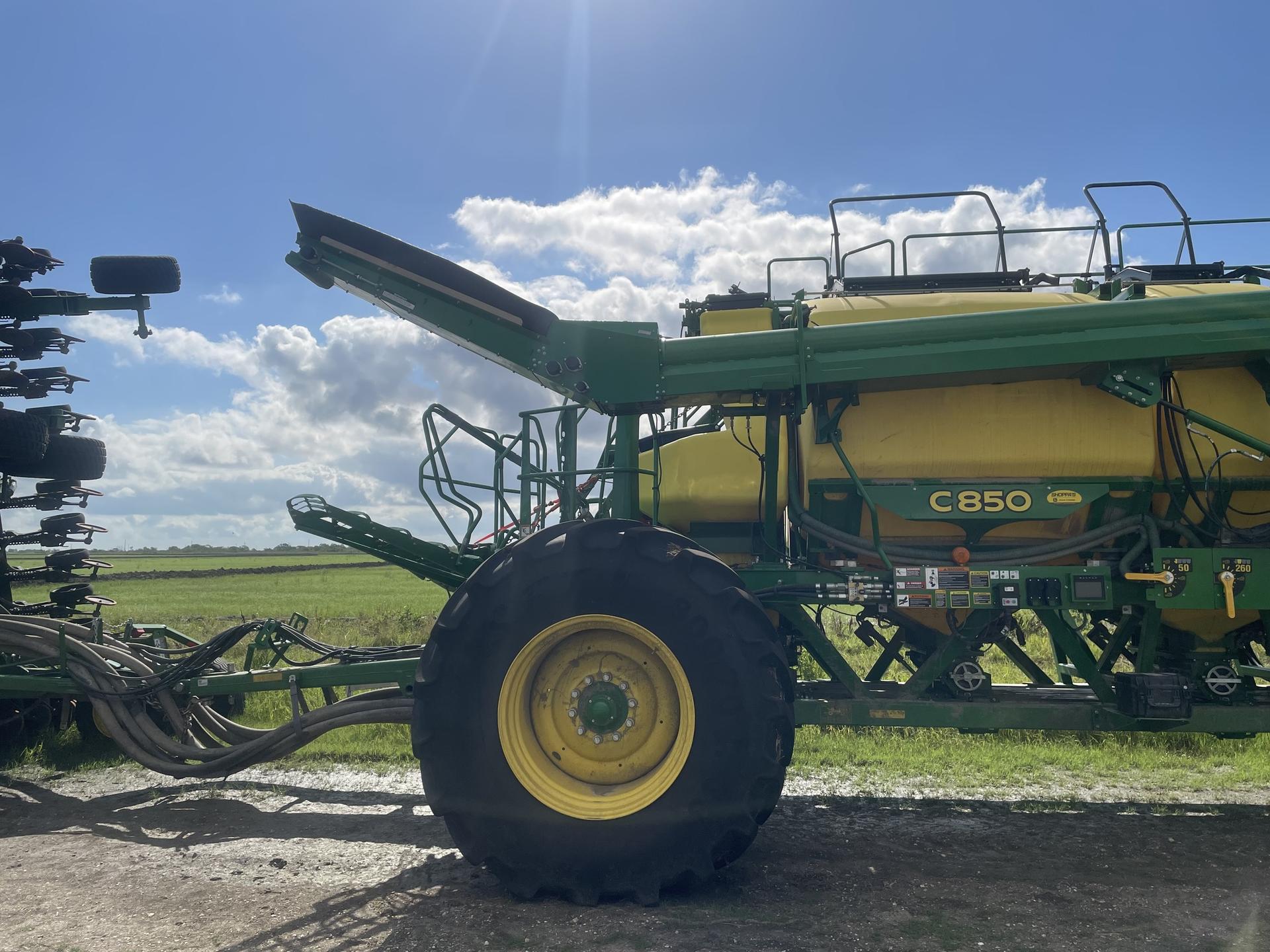 2022 John Deere N560 Image