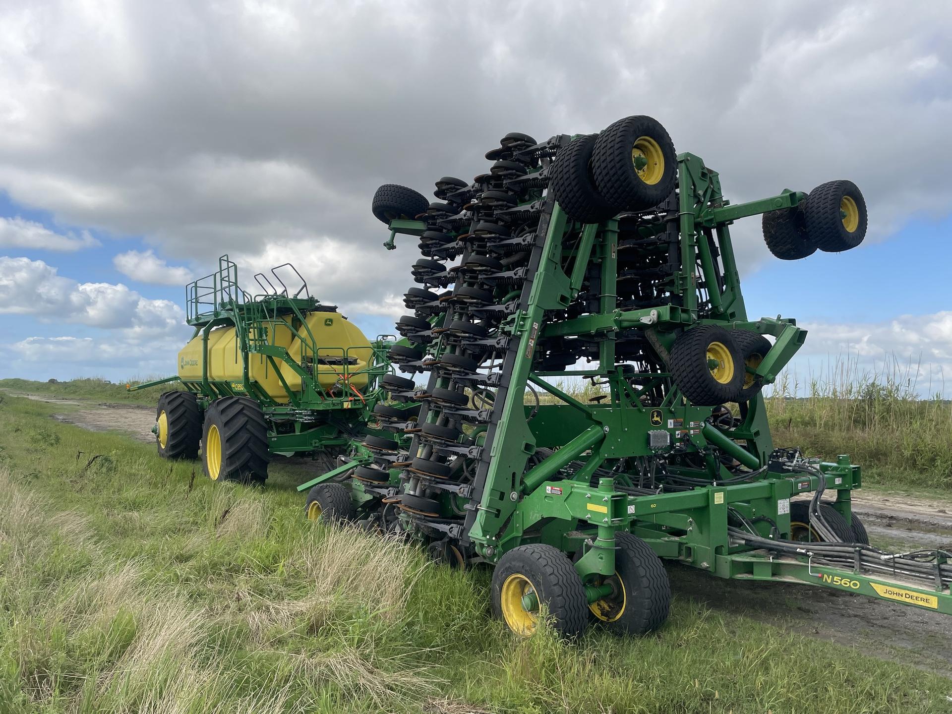 2022 John Deere N560 Image