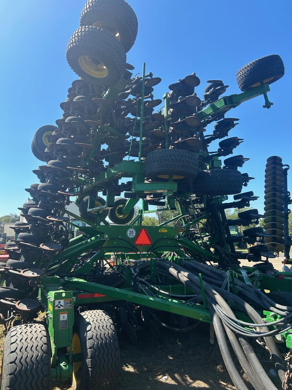 2022 John Deere N560 Image