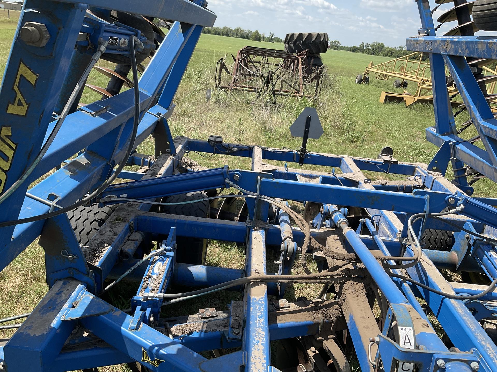 2014 Landoll 6230 Image