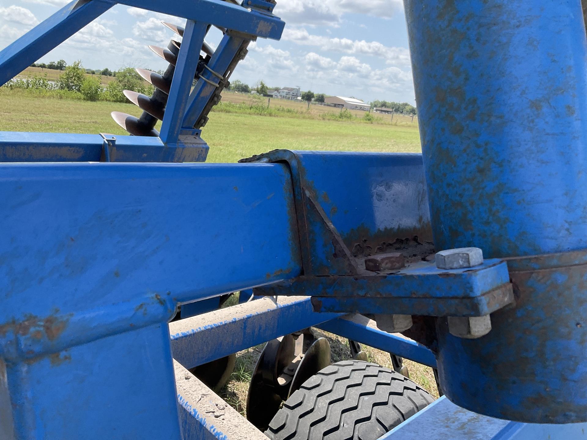 2014 Landoll 6230 Image