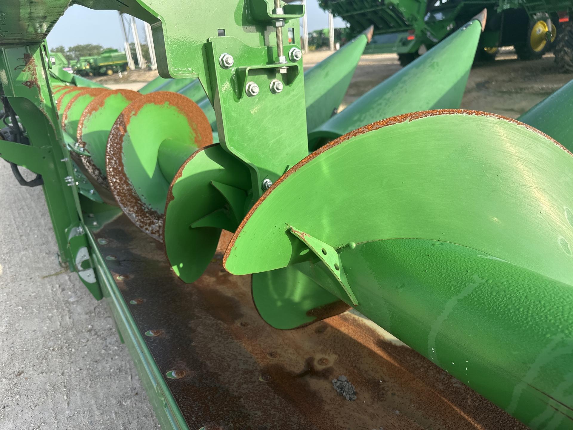 2023 John Deere C12R Image