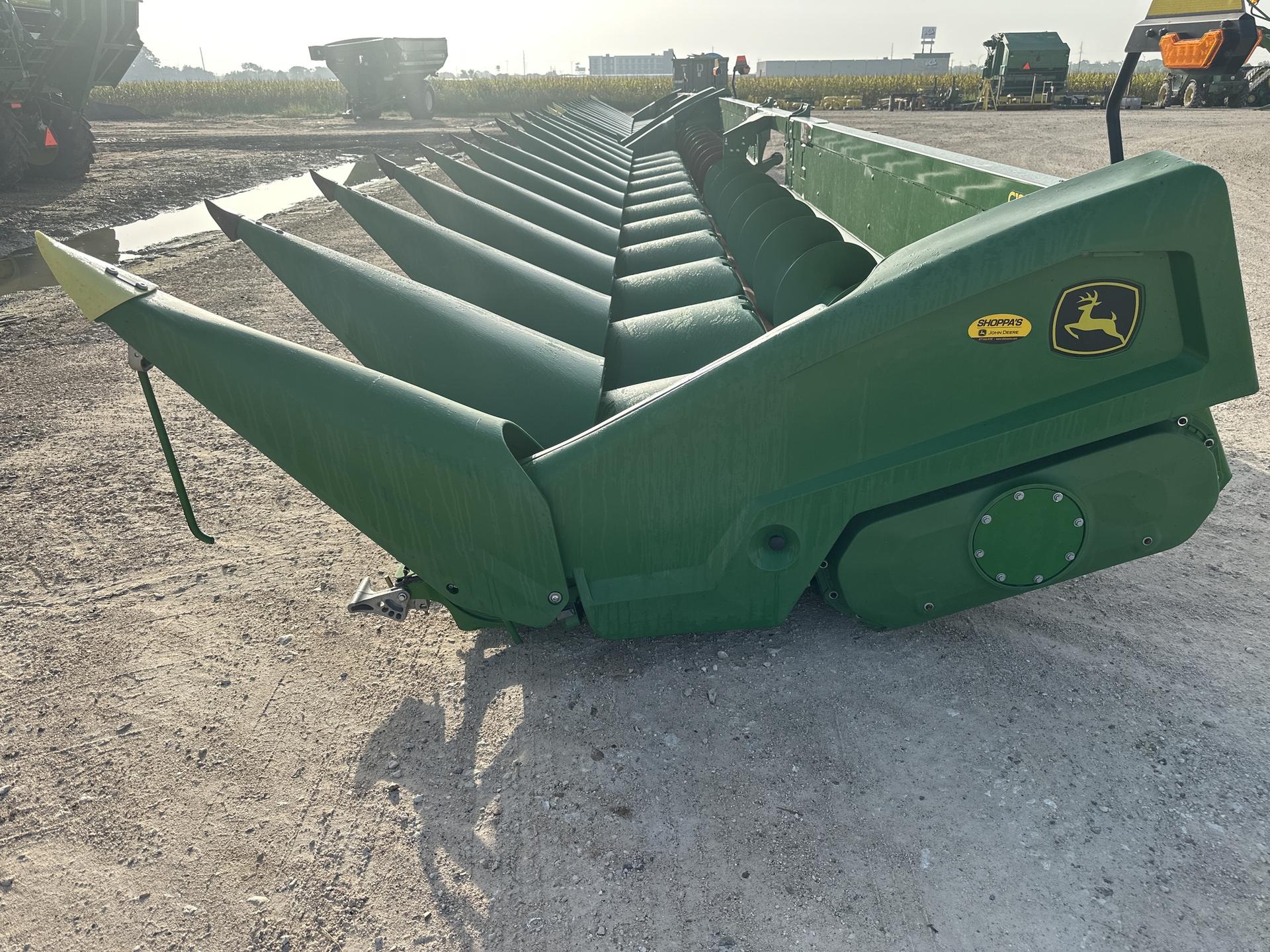 2023 John Deere C12R Image