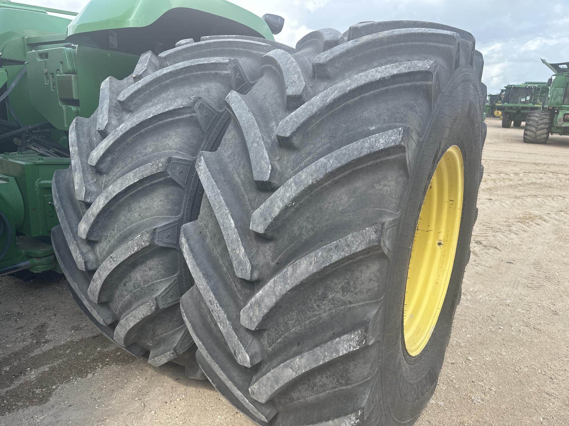2011 John Deere 9530 Image