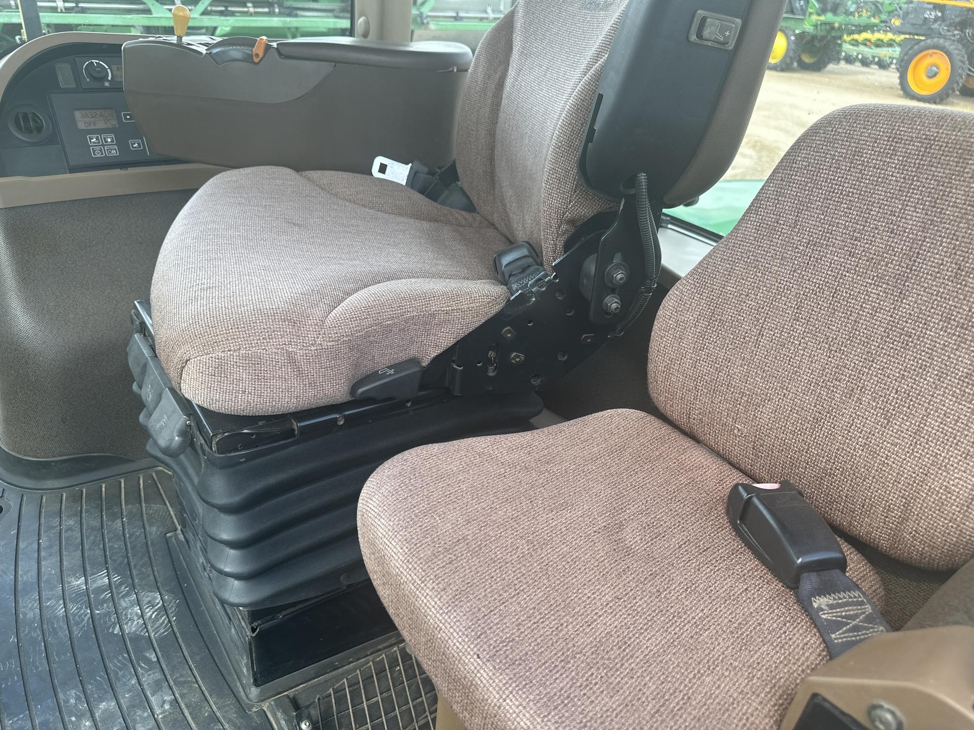 2011 John Deere 9530 Image