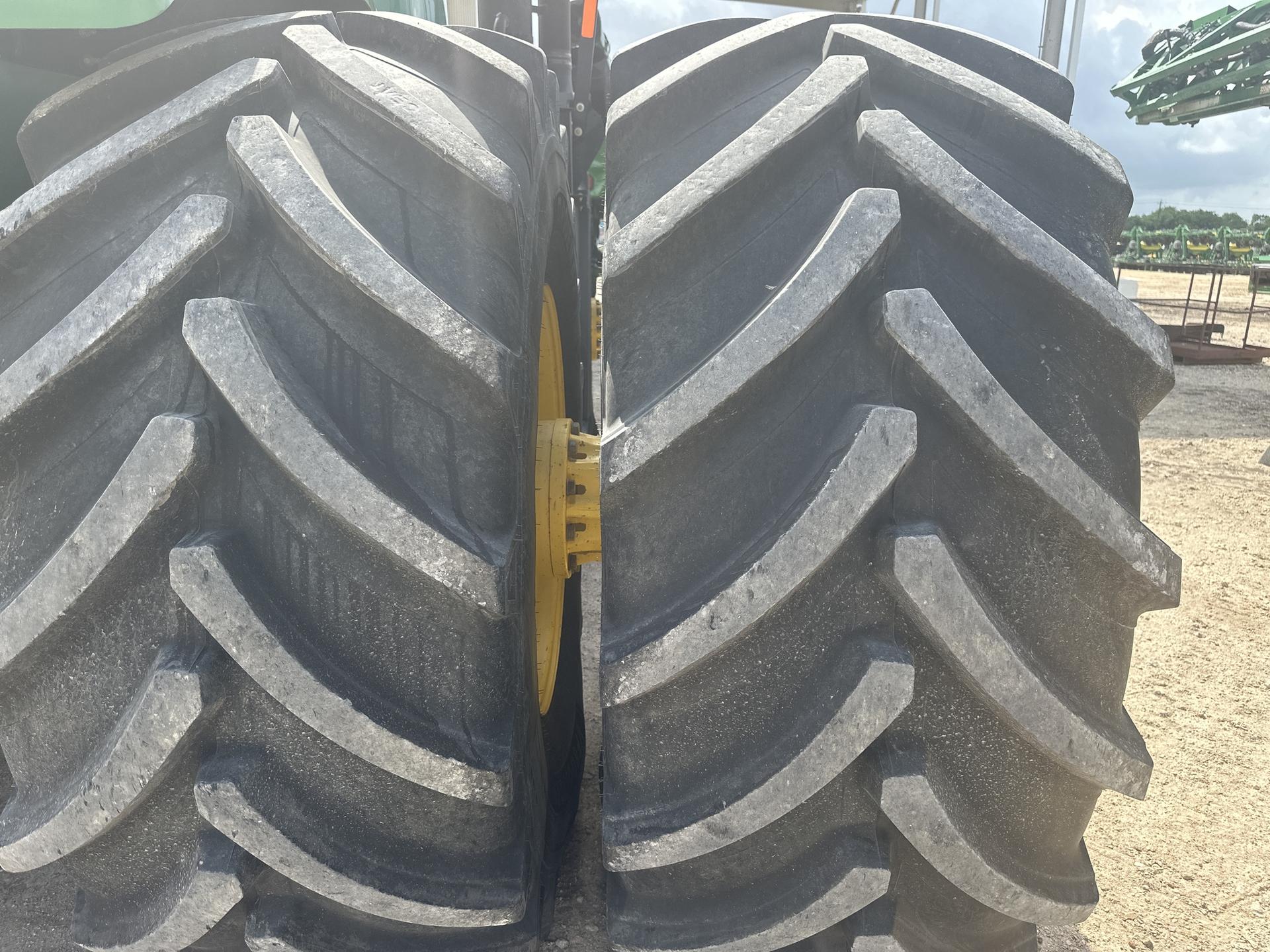 2011 John Deere 9530 Image