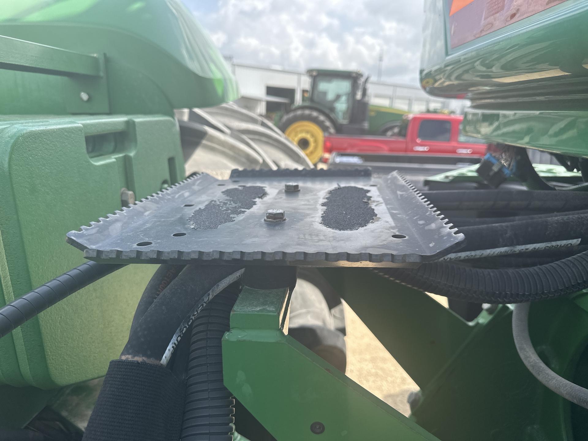2011 John Deere 9530 Image