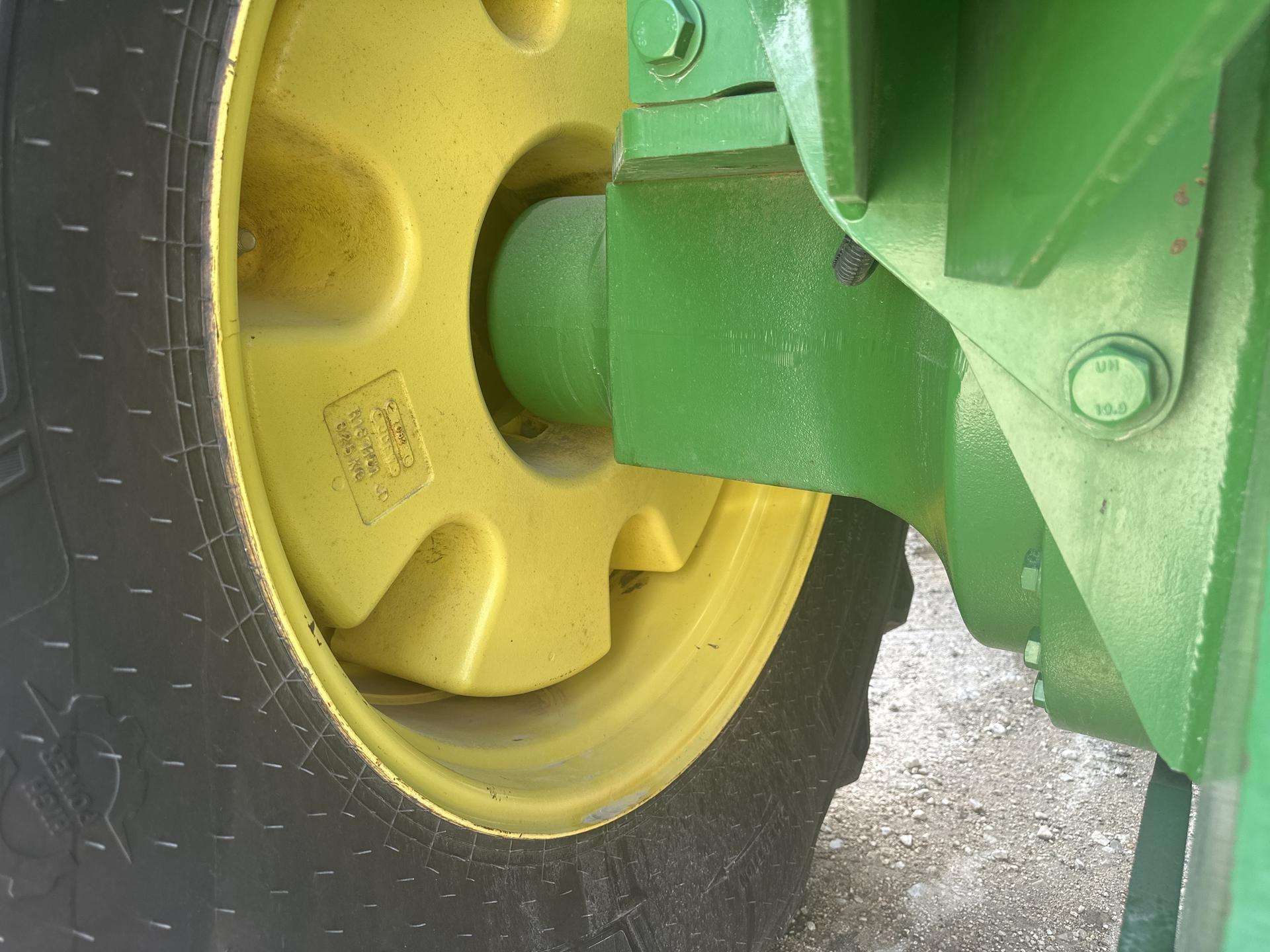 2011 John Deere 9530 Image