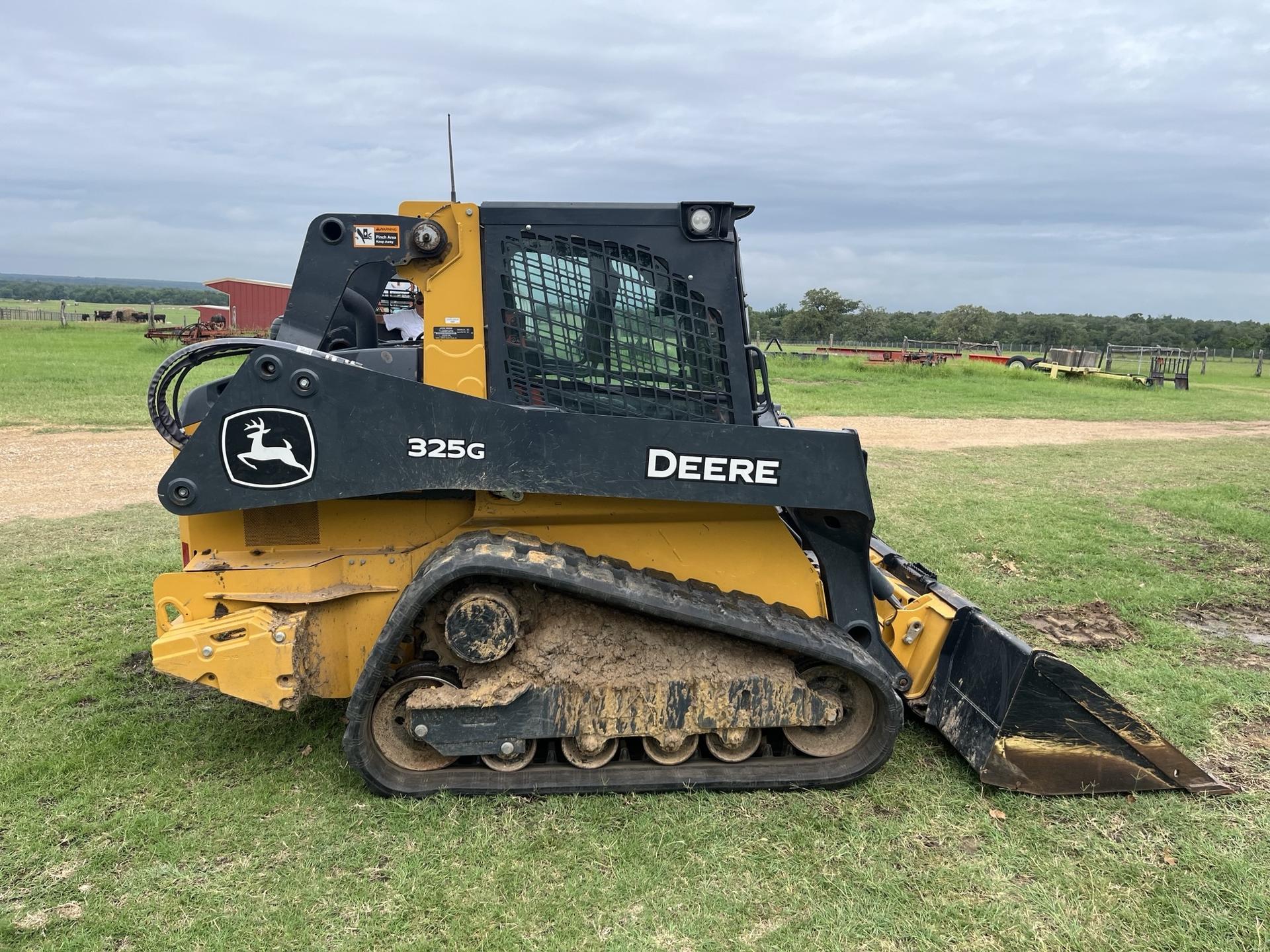 2023 John Deere 325G Image