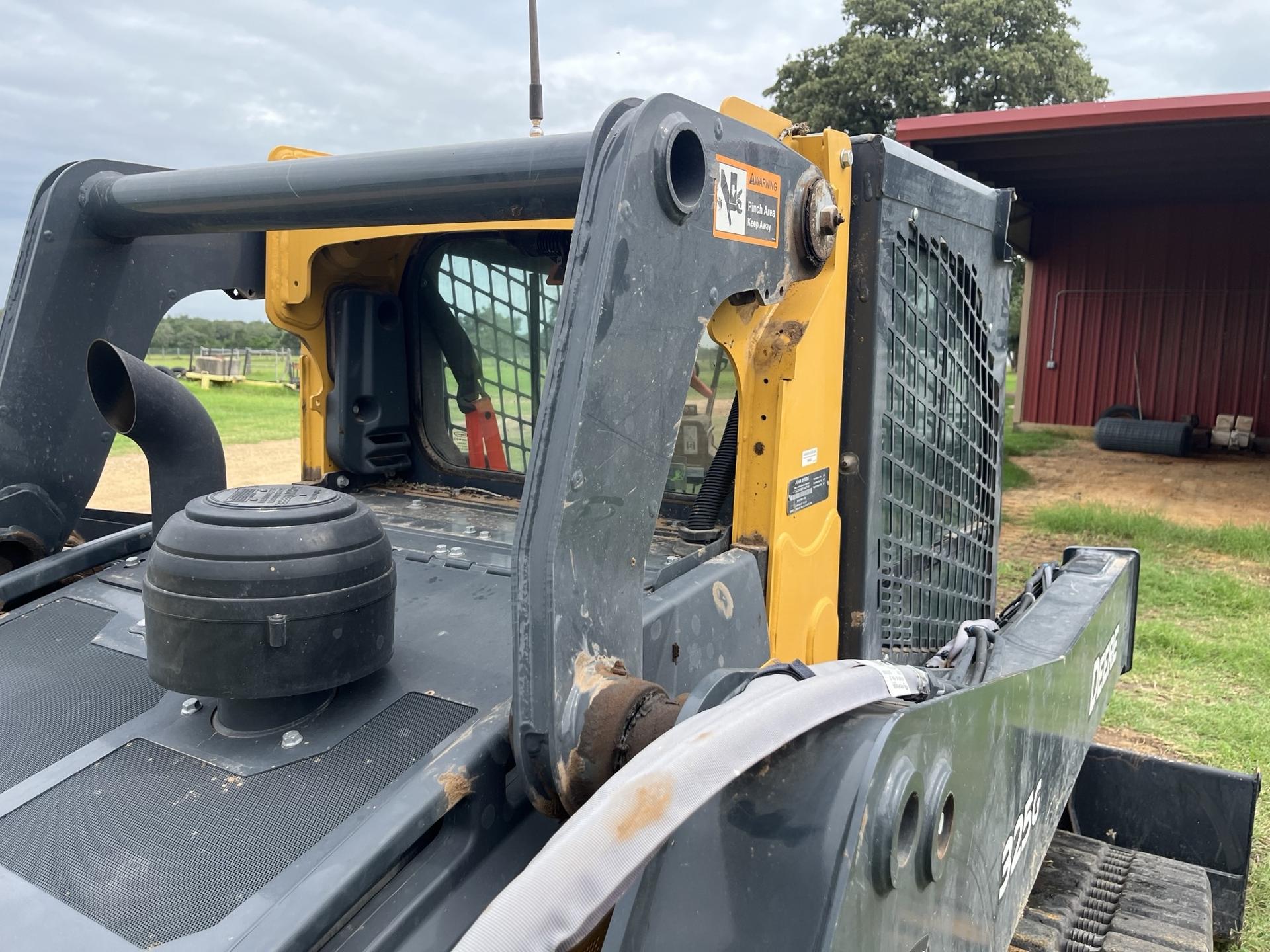 2023 John Deere 325G Image