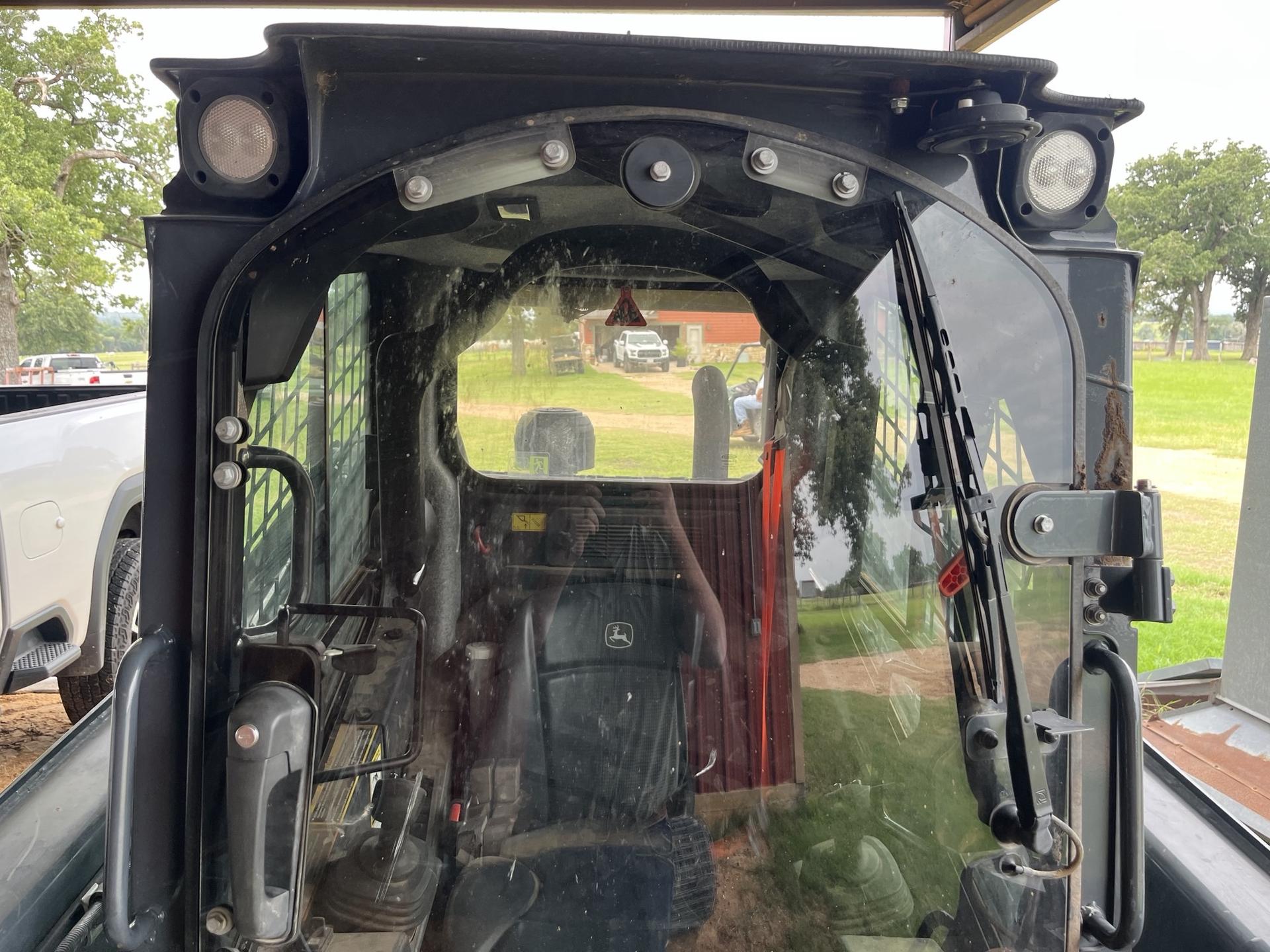 2023 John Deere 325G Image